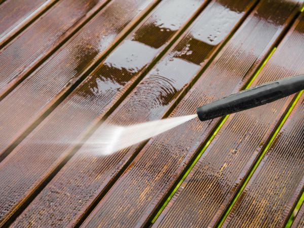 Deck Pressure Washing in Pleasant Grove