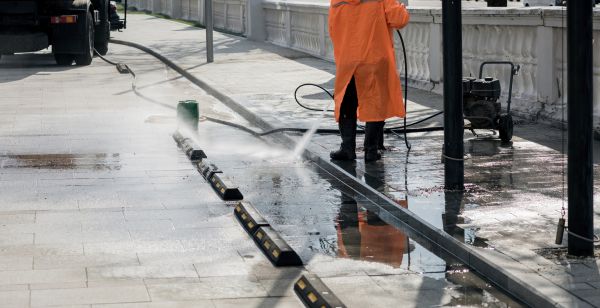 Parking Lot Pressure Washing in Pleasant Grove