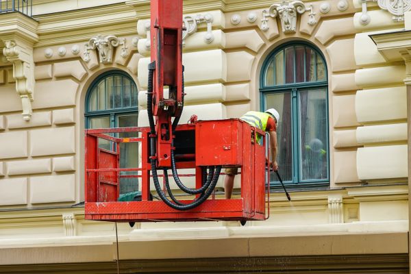 Cost of Building Power Washing in Pleasant Grove