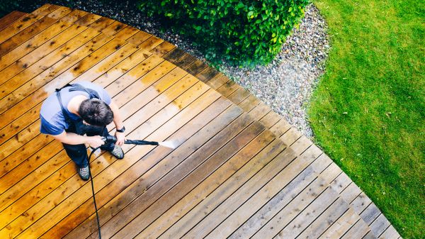 Deck Pressure Cleaning in Pleasant Grove