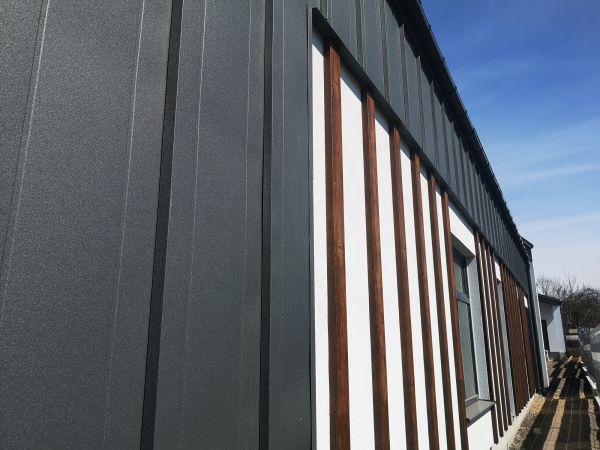 Aluminum Siding Power Washing in Pleasant Grove