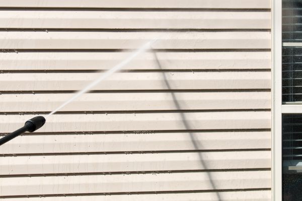 Cost of Apartment Power Washing in Pleasant Grove