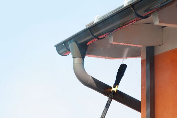 Cost of Eaves Power Washing in Pleasant Grove